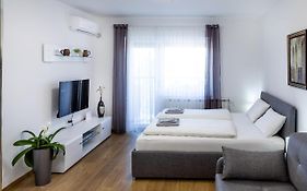 Mb Apartment
