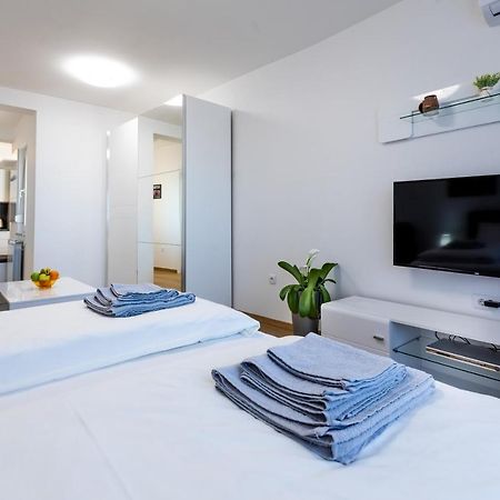 Mb Apartment Суботица Экстерьер фото