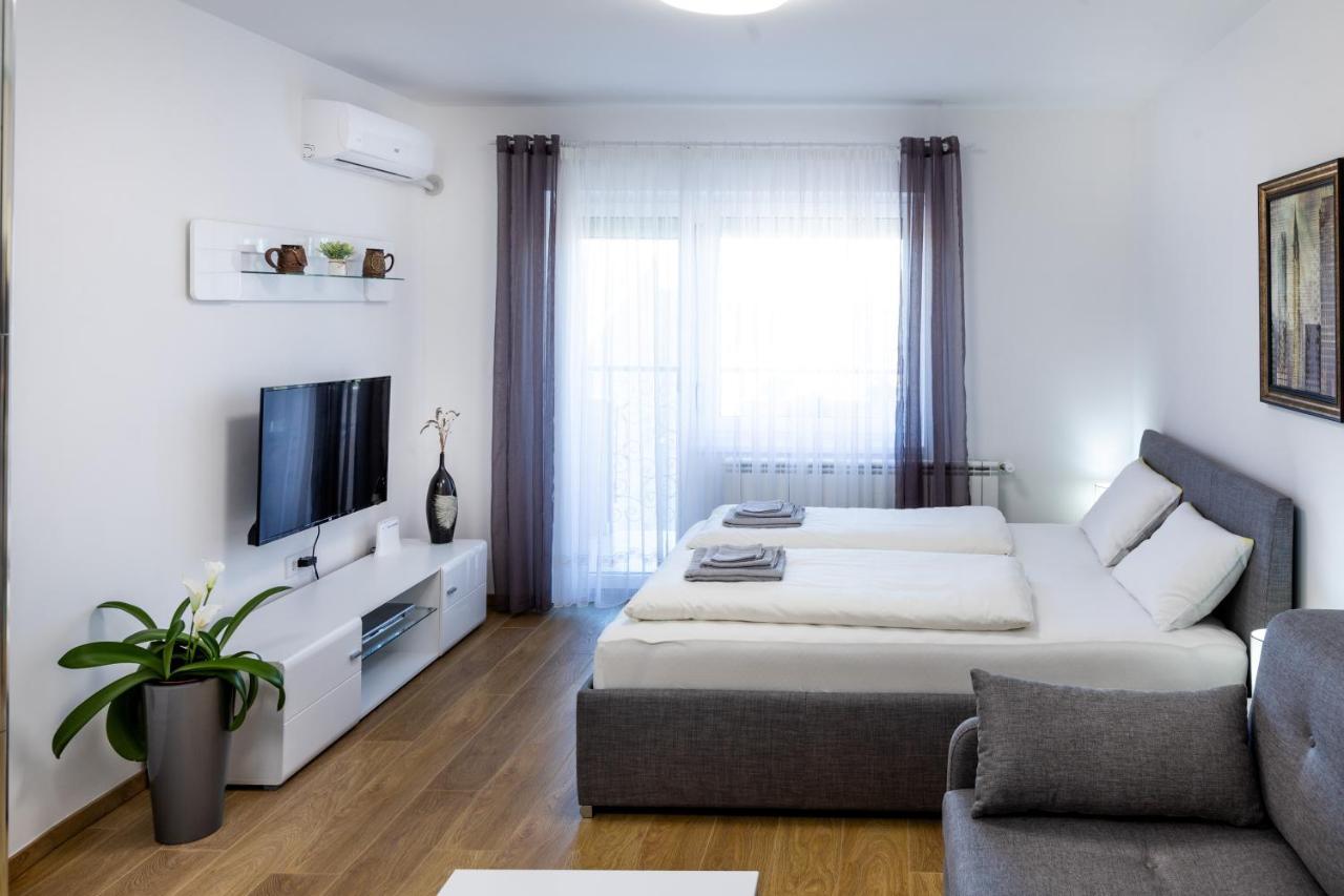 Mb Apartment Суботица Экстерьер фото